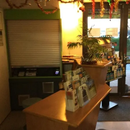 Lemon Arques Hotell *